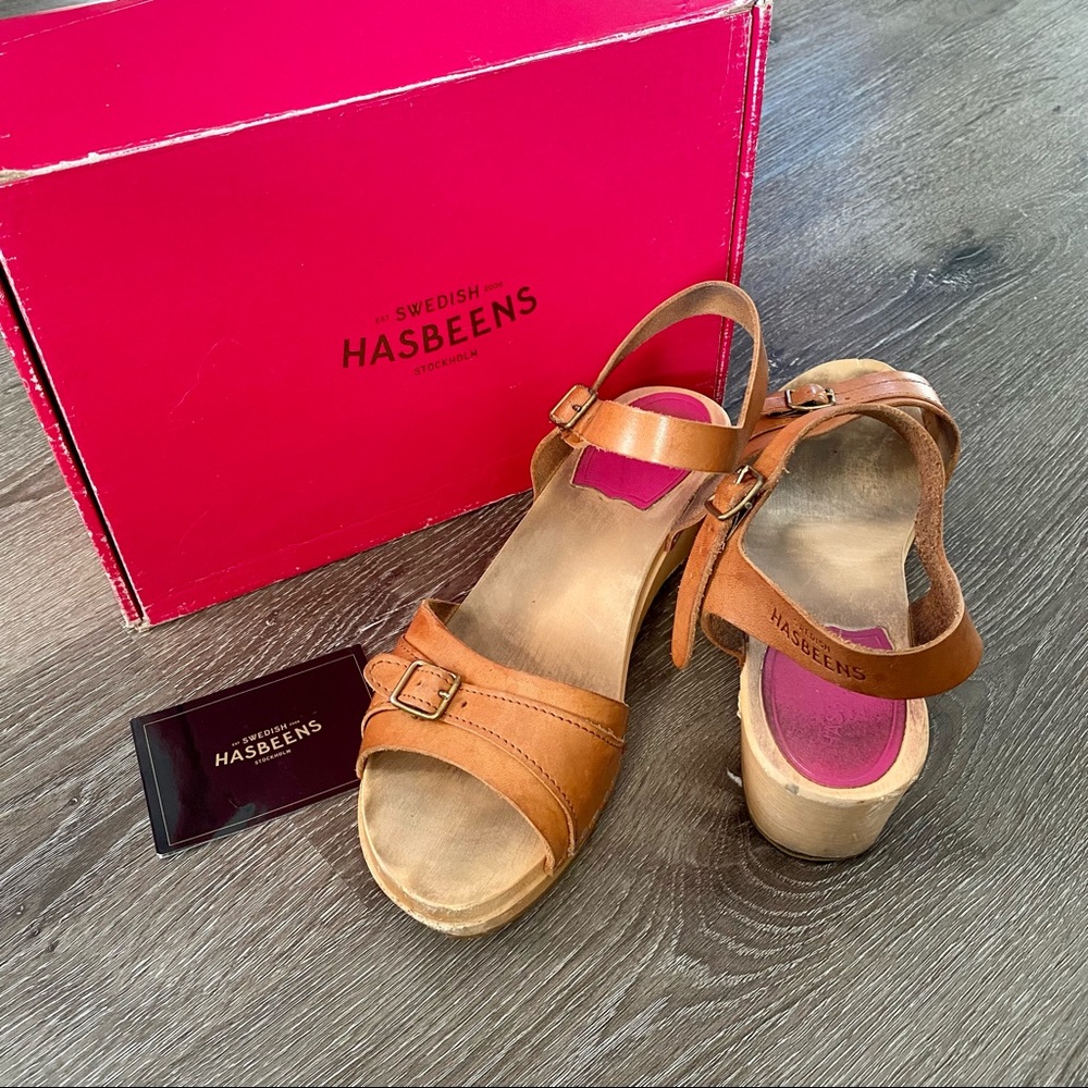 V loved Preppy Debutant Hasbeens